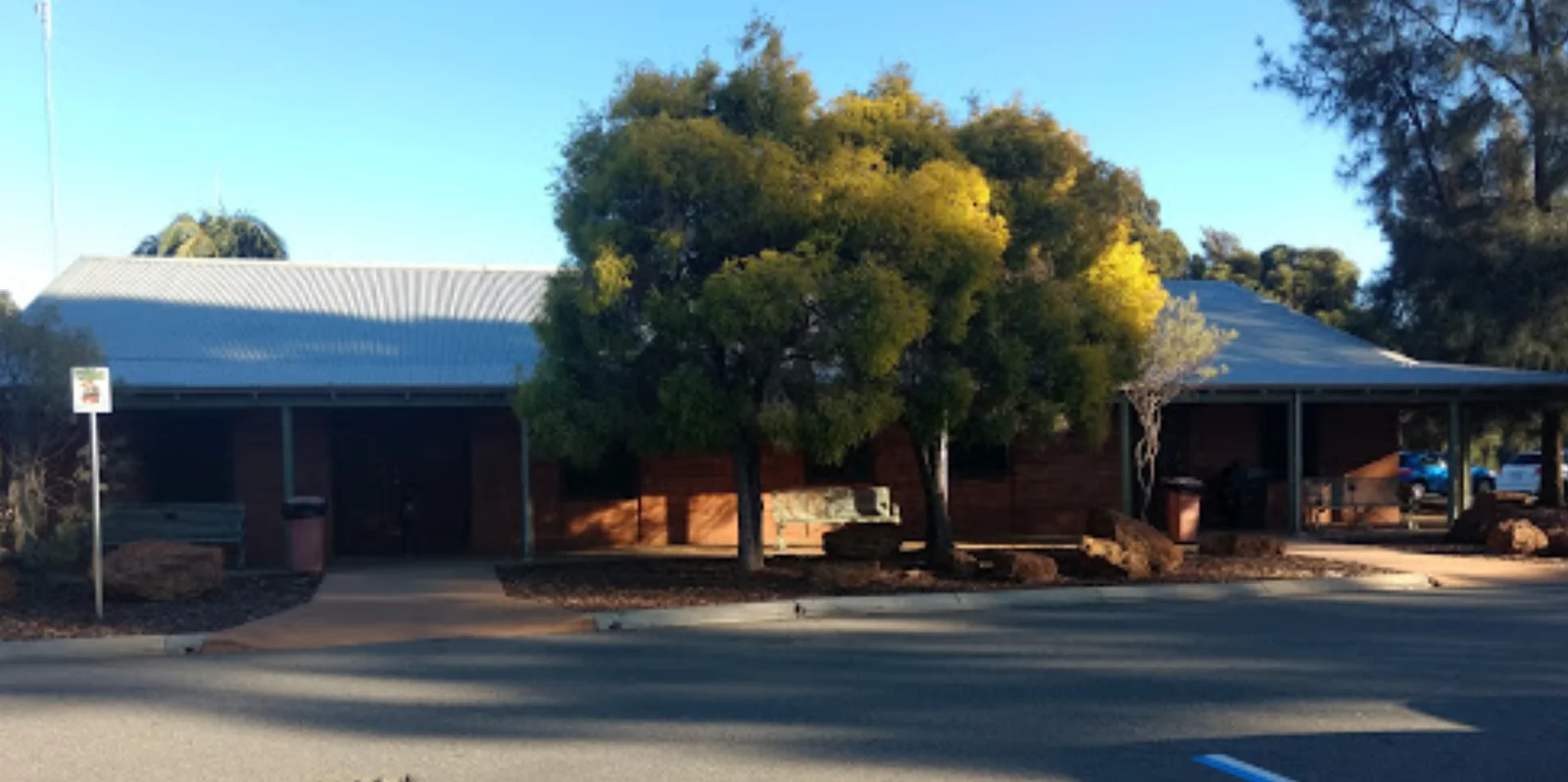 Kenwick Community Centre (Jumu'ah only)