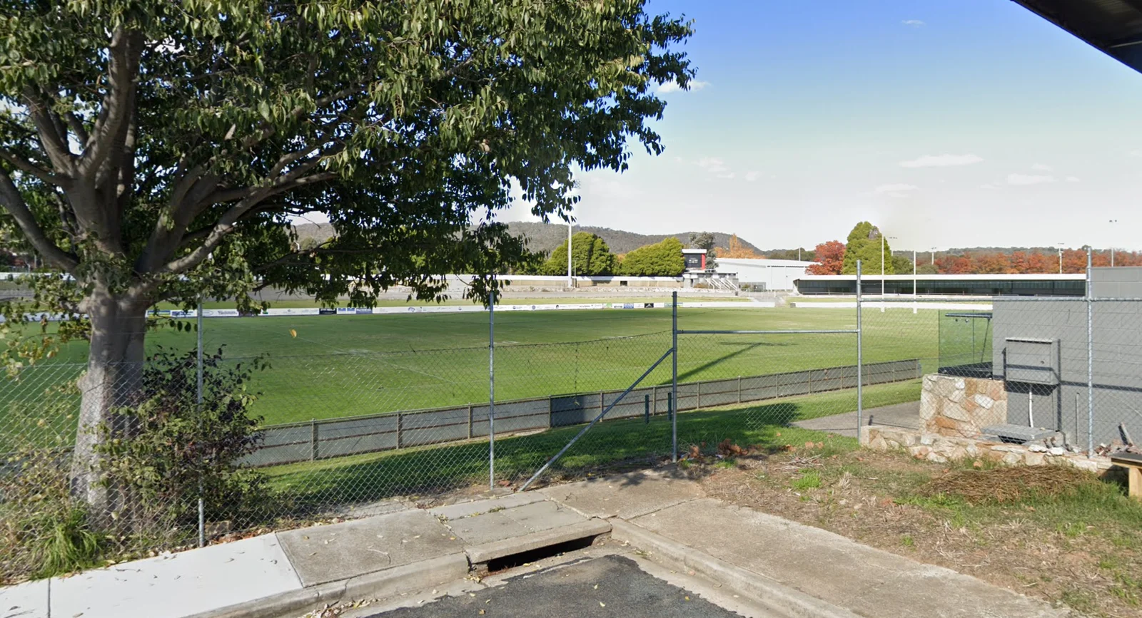 Seiffert Oval (Jumu'ah only)
