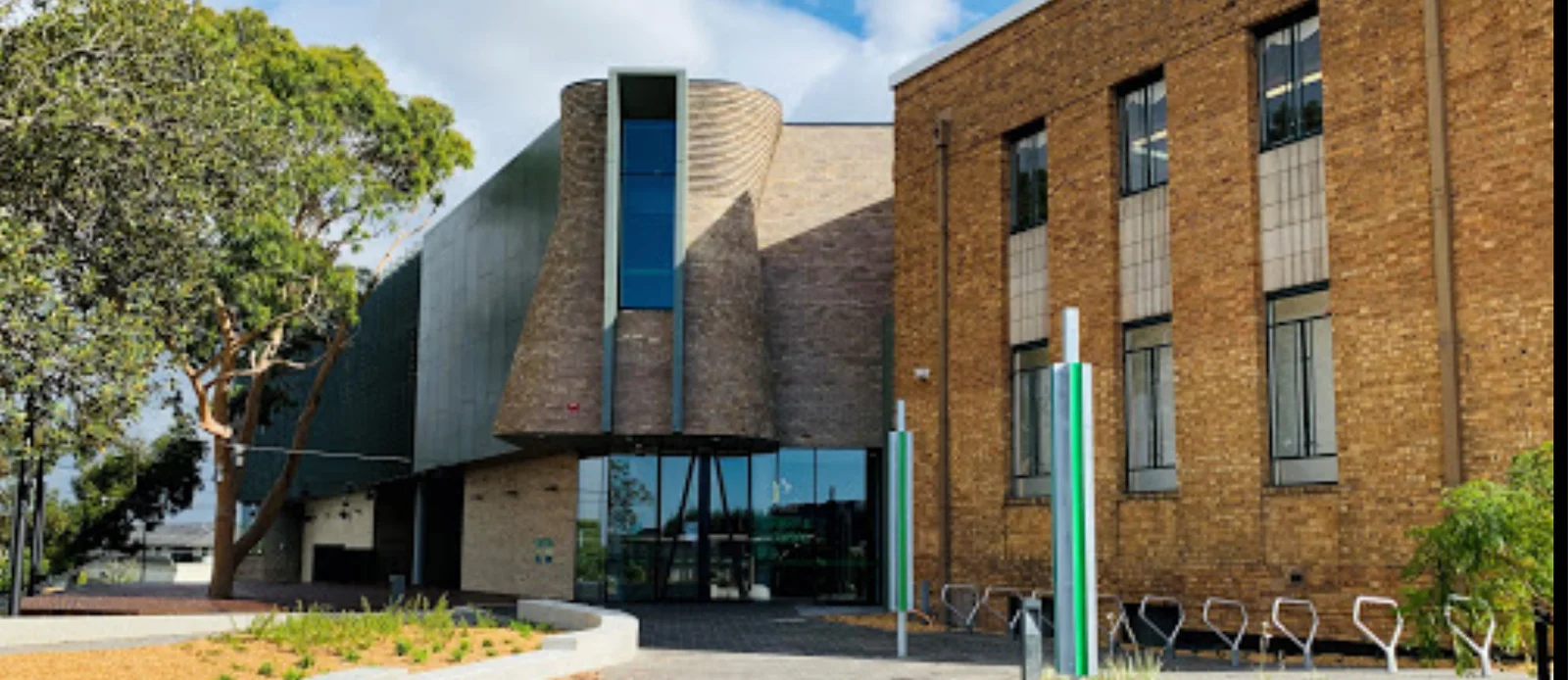 Ivanhoe Library and Cultural Hub